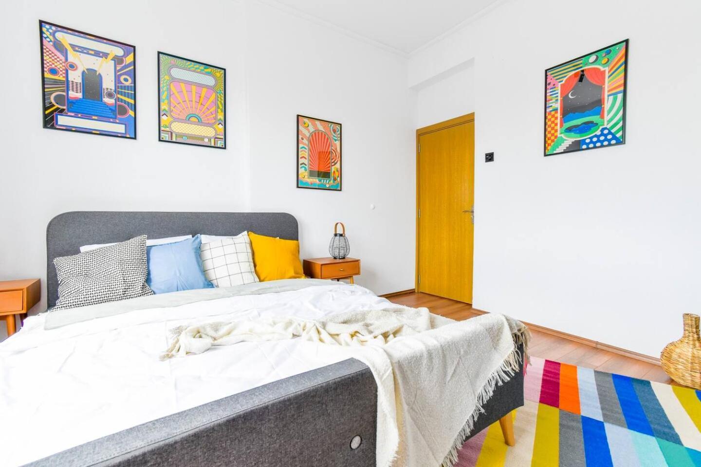 Super Fresh! 3Bdr Apartment In Sofia Center'S Artistic Area Extérieur photo