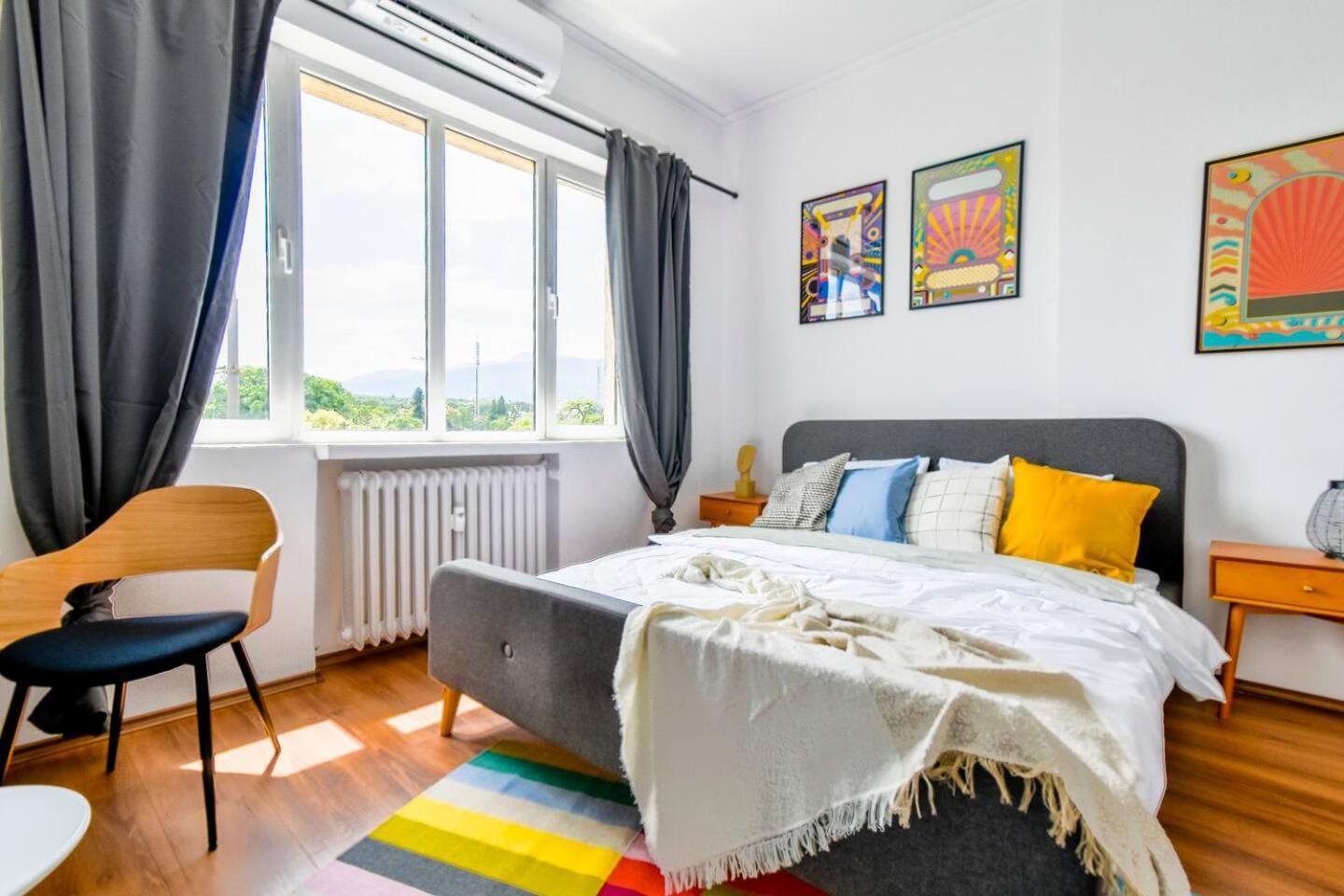 Super Fresh! 3Bdr Apartment In Sofia Center'S Artistic Area Extérieur photo